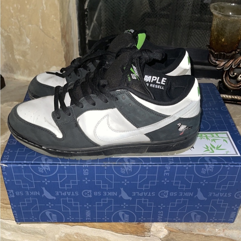 COPY - Nike Panda Dunks